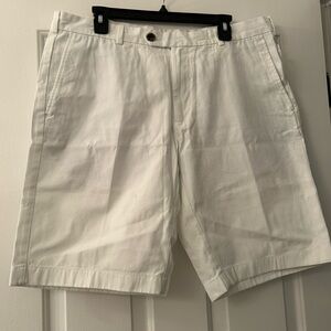 Brooks Brothers White Flat Front Shorts